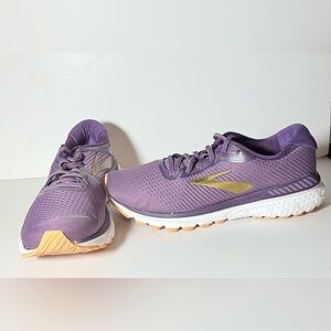 Brooks Adrenaline GTS 20 Road-Running Shoes - Women's